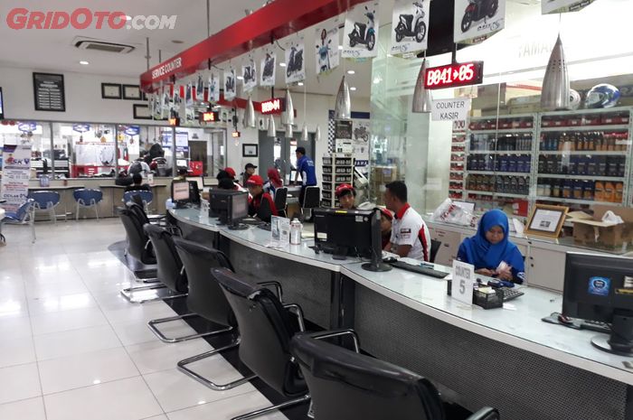 Area registrasi yamaha flagship shop cempaka putih