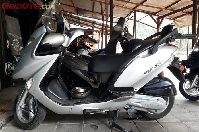 Kymco grand dink 250