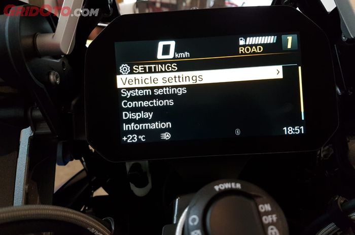 Begini caranya pairing smartphone dengan BMW Motorrad Connectivity
