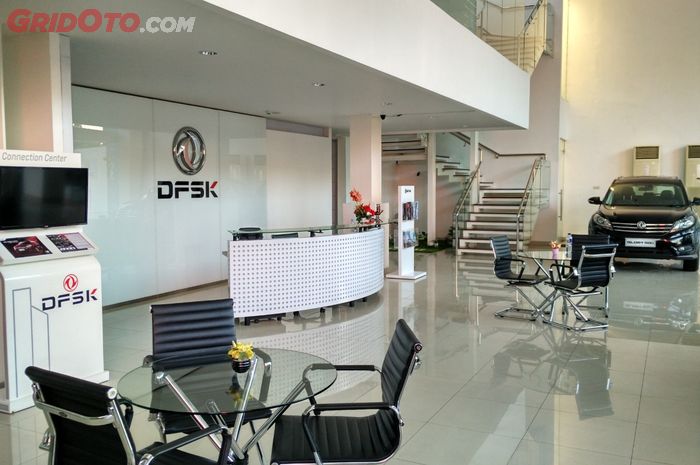 Dealer DFSK Makassar berdiri di lahan 1300 meter persegi dengan 3 lantai
