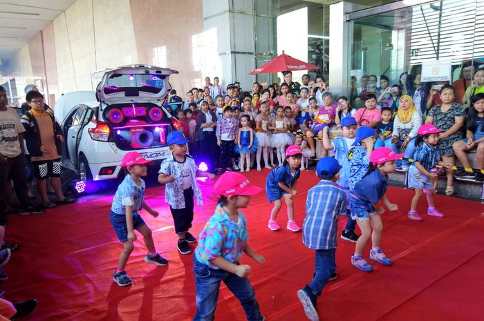 Kontes audio seru dan meriah berkat hadirnya anak-anak