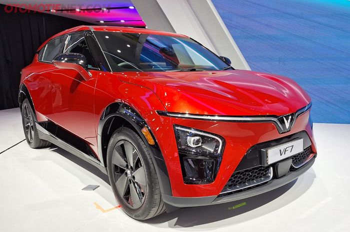 Update harga VinFast VF 7 Plus tahun 2026.