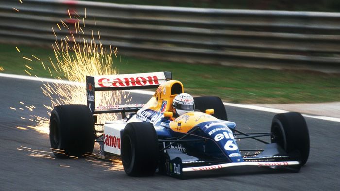 Keluarnya bunga api di F1 pada 1990-an