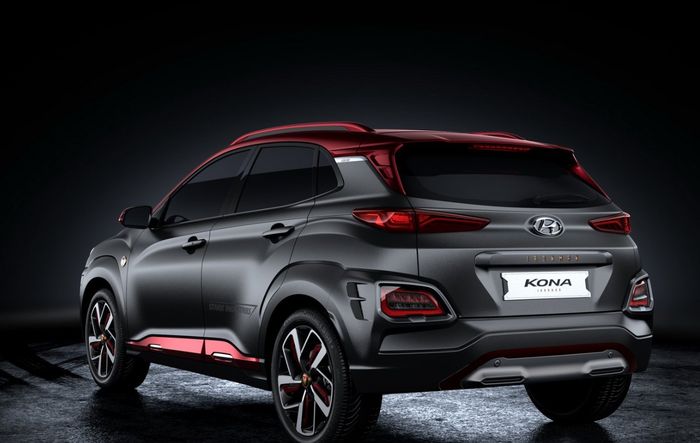 Desain buritan Hyundai Kona Iron Man Edition