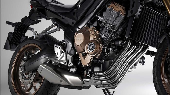 Menggunakan mesin milik CB650F