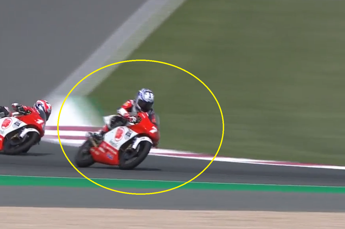 Mario Suryo Aji alami slide di race 2 Asia Talent Cup Qatar 2018