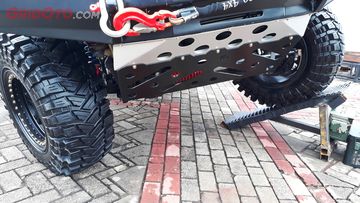 Mazda Bt50 Ini Namanya Sang Penakluk Kaki Kakinya Jadi Sorotan Gridoto Com