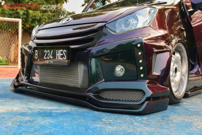 Body kit depan terinspirasi Toyota Sienta modif asal Taiwan