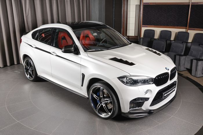 BMW X6M pakai body kit sera karbon dari 3D Design