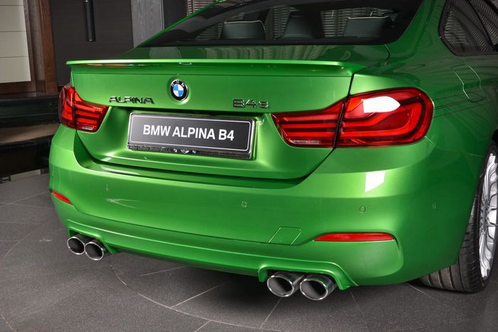 Spoiler belakang BMW M4 garapan Alpina