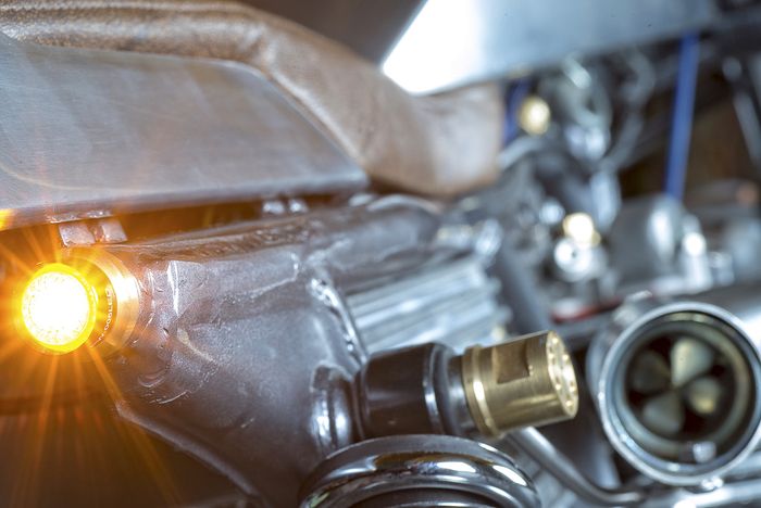 Yamaha SR500 custom cafe racer dariExesoR Motorcycles