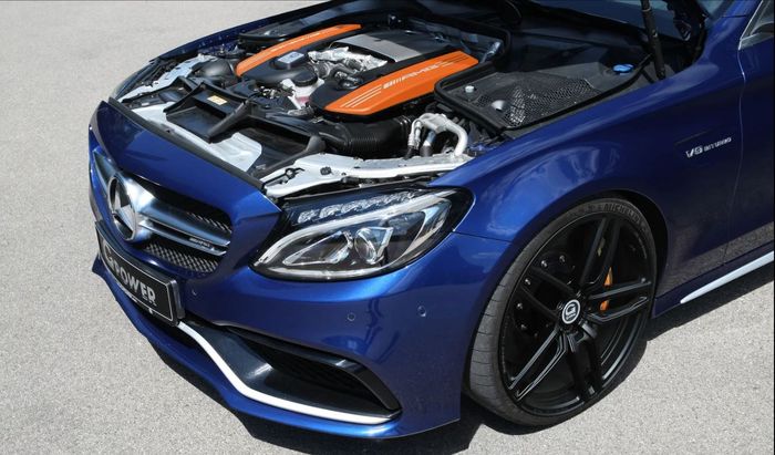 Engine bay Mercedes-AMG C63 ubahan G-Power