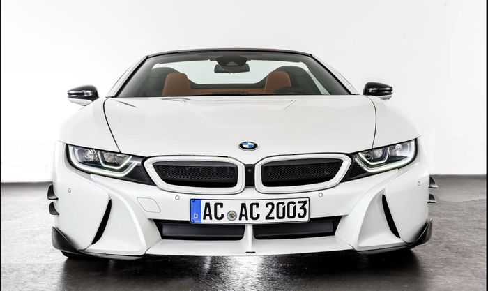 Fascia BMW i8 hasil modifikasi AC Schnitzer