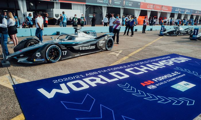 Mercedes akan mundur dari balap Formula E
