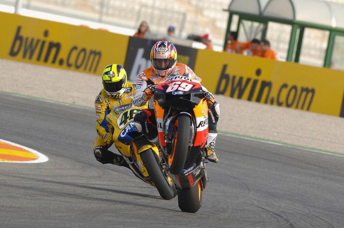 Valentino Rossi kalah dari Nicky Hayden dalam perebutan gelar juara dunia MotoGP 2006 