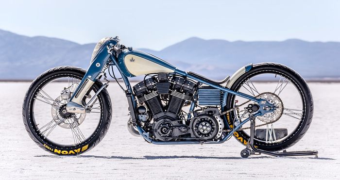 Harley-Davidson Evolution custom salt racer dari Lucky Custom