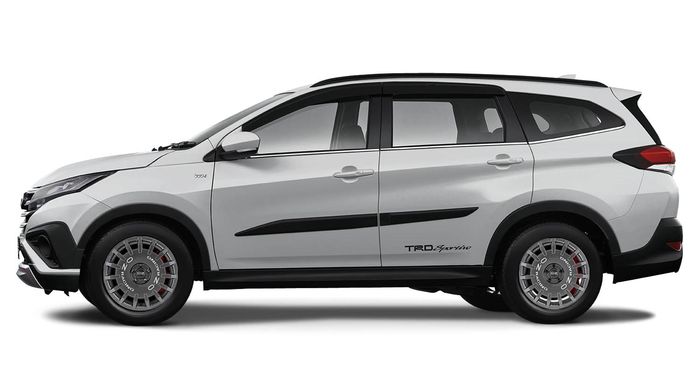 Toyota All New Rush punya opsi modifikasi bergaya rally look dengan pelek OZ Racing