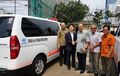 Hyundai Serahkan Dua Ambulans Buat PMI, Basic Ambil Starex Mover