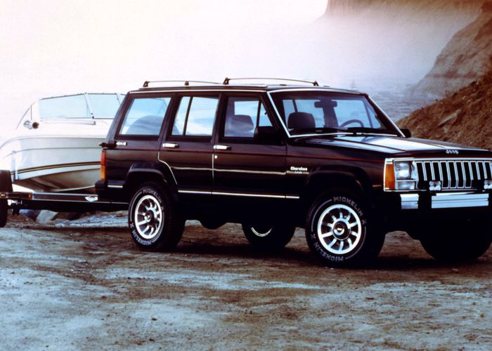 Jeep Cherokee Xj Di Indonesia, Fakta Penting Buat Yang Mau Hunting -  Gridoto.com Jeep Cherokee Xj Di Indonesia, Fakta Penting Buat Yang Mau Hunting -  Gridoto.com