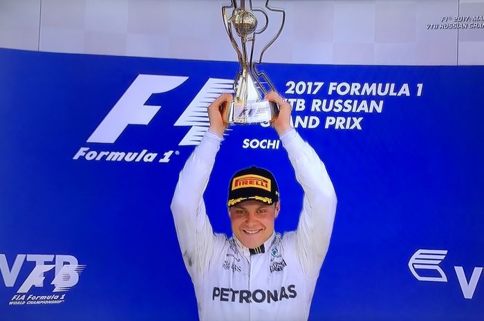 Pembalap baru tim Mercedes, Valtteri Bottas raih kemenangan pertamanya di Formula 1