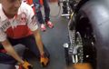 Ganti Ban Belakang Motor Dalam 25 Detik? Gini Cara dari Pramac Racing
