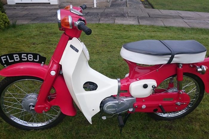 Honda C50 tahun 1970