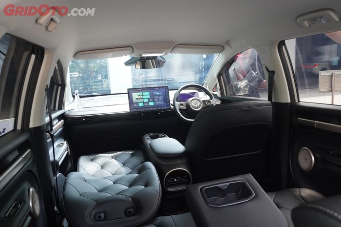 Perlu pilih kaca film mobil yang tepat agar tidak silau, tapi tidak boleh asal juga.