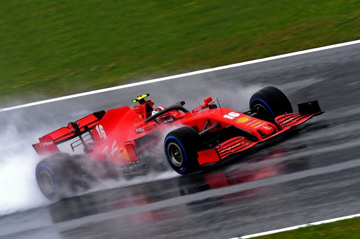 Hanya meraih posisi ke-11 di kualifikasi F1 Stiria, Charles Leclerc pun terkejut dengan performa mobil tim Ferrari