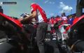 Mengejutkan! Dua Pembalap Naik Podium, Bos Ducati Lakukan Ritual Ini di Tangki Motor Jorge Lorenzo