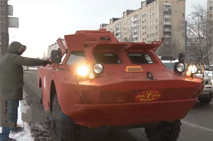 Armada taksi tank di Rusia