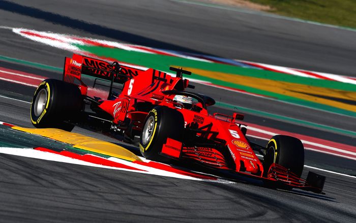 Memiliki paket mobil kurang bagus di F1 Austria, Sebastian Vettel berharap ada kemajuan pada balapan kedua di tempat yang sama