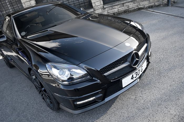 Tampilan depan modifikasi Mercedes-Benz SLK 200 garapan Kahn Design