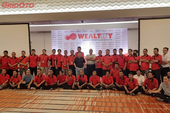 Wealthy Group gelar workshop kepada sejumlah bengkel dan komunitas otomotif bertajuk 'Trust, Professional and Committed' pada Sabtu (12/11/2022).