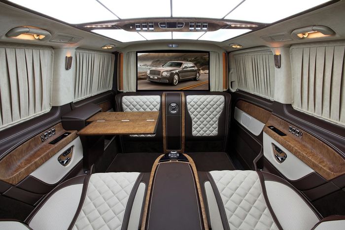 Interior mewah Mercedes V-Class karya TopCar