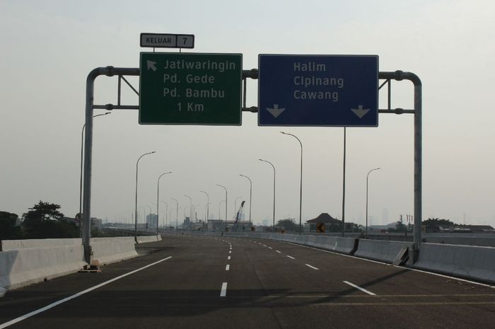 Tol Bekasi - Cawang - Kampung Melayu ( Becakayu )