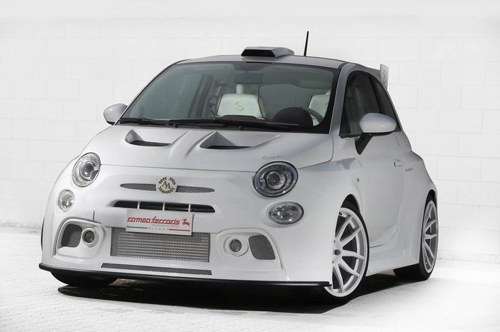 Fiat 500 Cinquone Qatar
