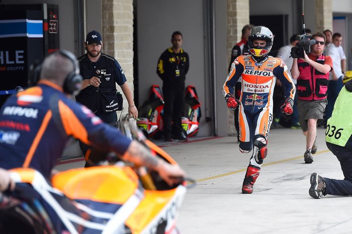 Marc Marquez berlari di MotoGP Amerika 2015