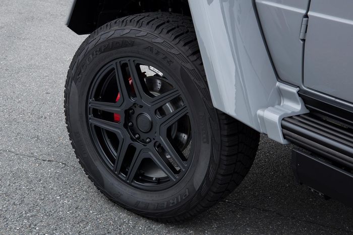 Mercedes-Benz G550 4x4&sup2;