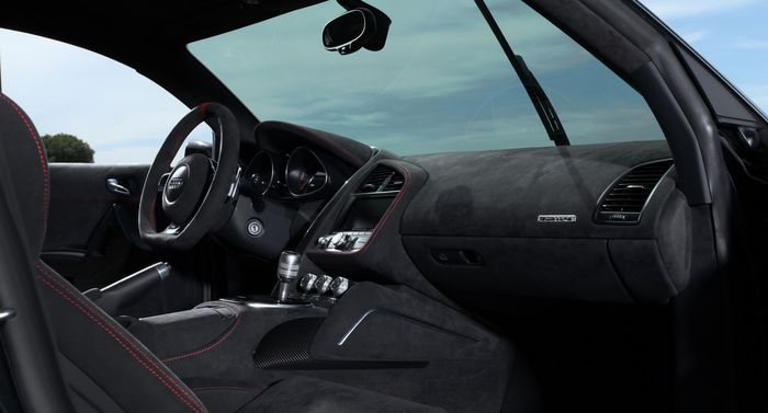 Kabin Audi R8 ubahan Potter &amp; Rich 