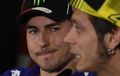 Misteri Yang Tak Akan Terjawab, Akankah Rossi Juara Kalau Pakai Motor Ducati Jorge Lorenzo?