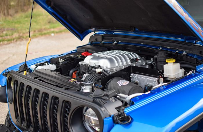 Modifikasi Jeep Gladiator didukung mesin HEMI V8 bertenaga 840 dk