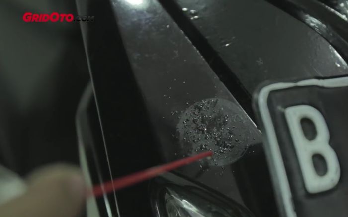 Semprotkan Cairan Penetran