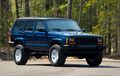 Restorasi Jeep Cherokee XJ Bikin Ngiler Serasa Baru Keluar Pabrik