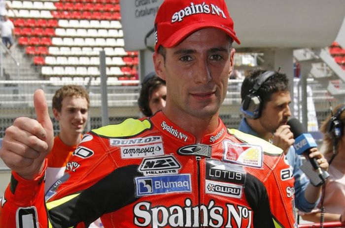 Alex Debon saat bersama tim Aprilia di kelas GP 250 cc