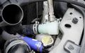 Jangan Salah Diagnosis, Cara Cek Kebocoran Radiator Coolant Mobil