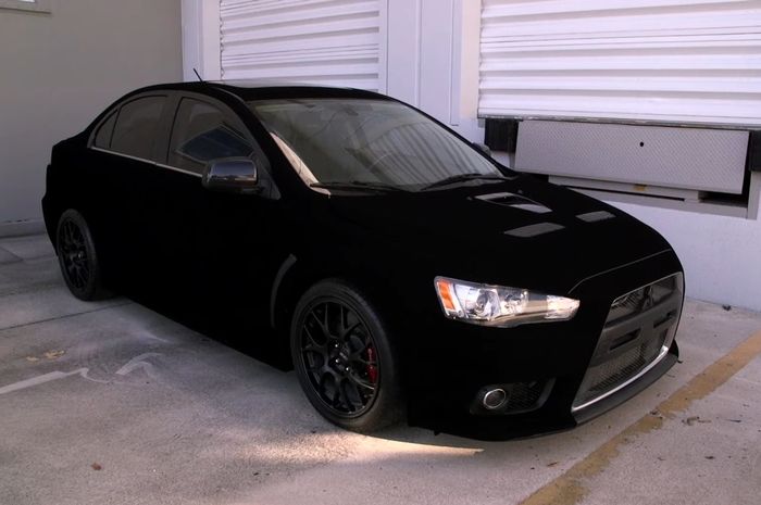 Mitsubishi Lancer Evo hitam pekat disiram cat  Mouso Black