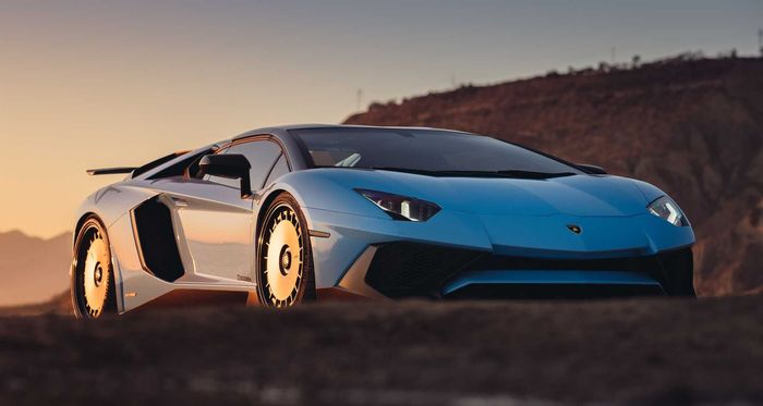 Lamborghini Aventador ganti pelek model monoblock