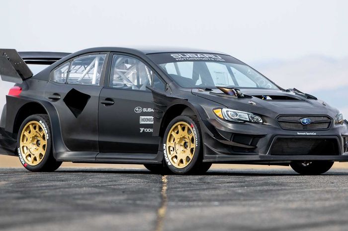 Modifikasi Subaru WRX STI tunggangan Travis Pastrana di ajang Gymkhama.