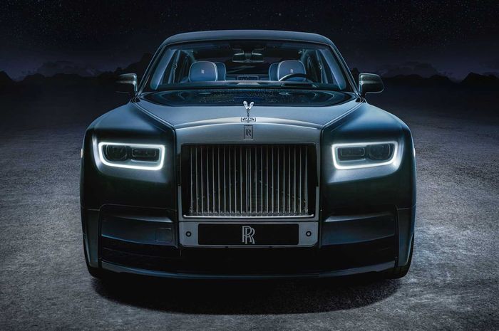 Seri Bespoke Rolls-Royce Phantom Tempus