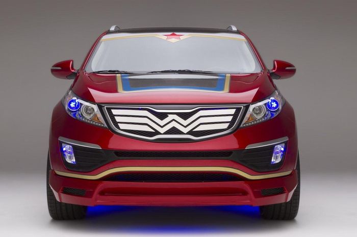 Fascia Kia Sportage dimodifikasi pakai tema Wonder Woman